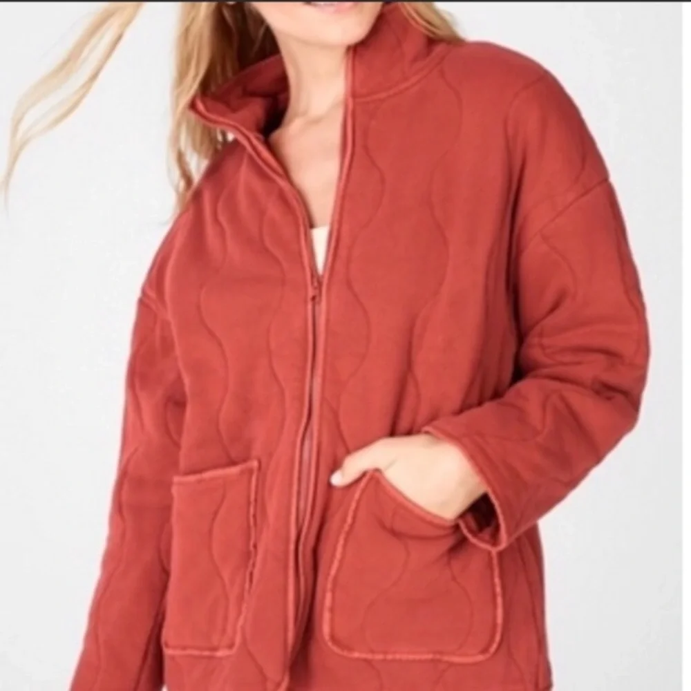 Fabletics Tedi Quilted Jacket Mandarine - Picture 3 of 12